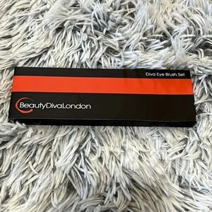 NEW! Beauty diva London eye brush set